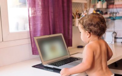 Lieux d’accueil de jeunes enfants : les écrans sont interdits