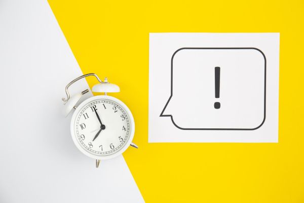 Réveil avec point exclamation : délai erroné