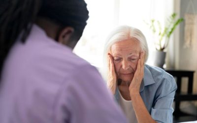 EHPAD : le manque de bienveillance et d’empathie d’une soignante passible d’une sanction disciplinaire